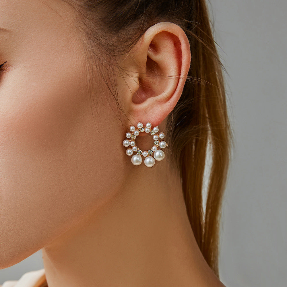 Wholesale French Pearl Round Large Alloy Earrings
